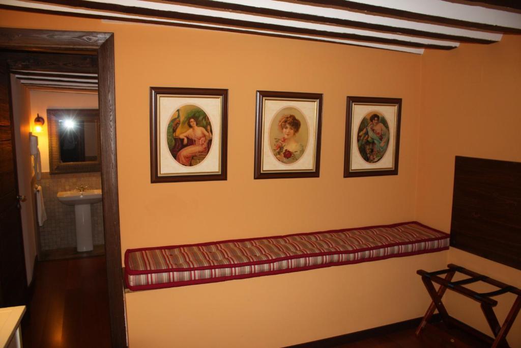 Hotel Spa La Casa Del Convento Chinchon Phòng bức ảnh